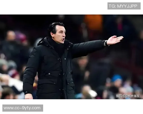 埃梅里指出梅里诺对罗杰斯犯规应再获黄牌引发争议